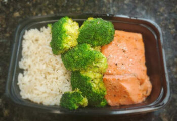 Classic Salmon and White Rice Dinner