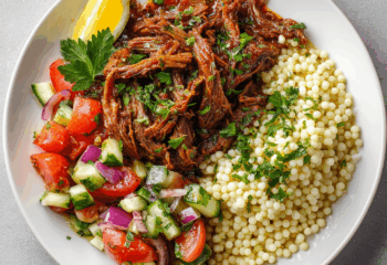 Lemon Shredded Beef Greek Bowl
