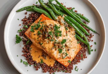 Tuscan Salmon Fillet over Quinoa and Green Beans
